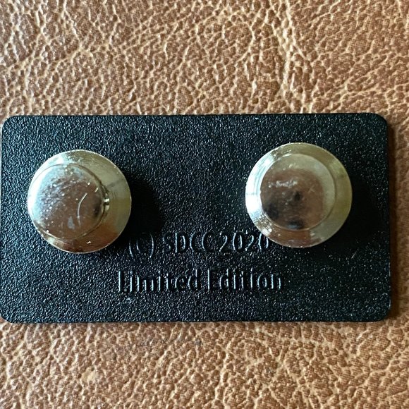 SDCC Comic Con 2017 and 2020 Pins - Picture 5 of 6